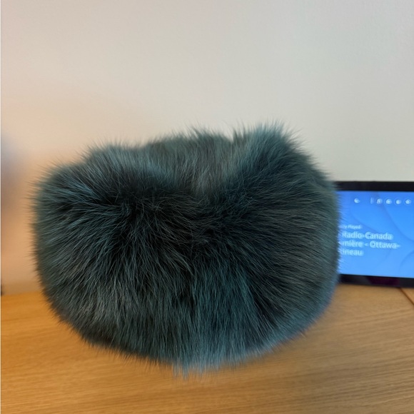 Real fur women hat - Picture 1 of 7
